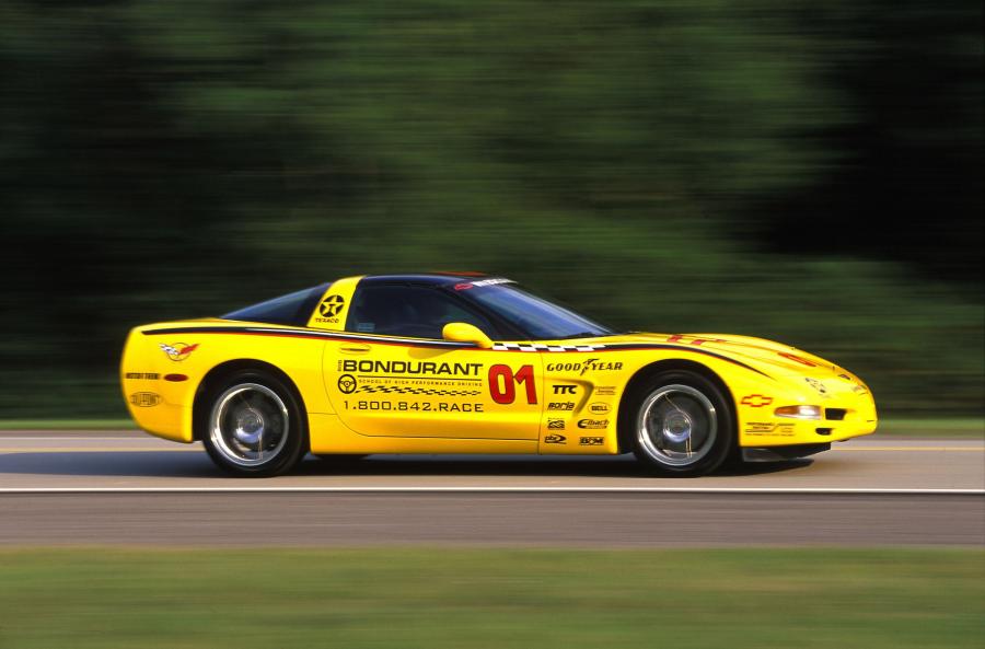  Chevrolet Corvette 1998 года  (фото 40 из 84)